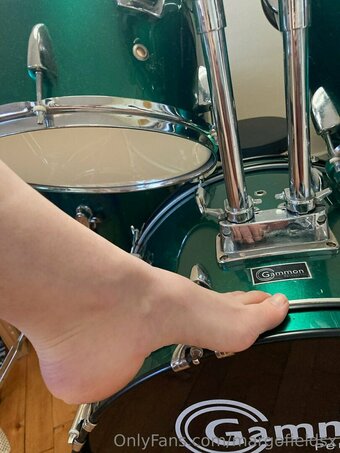 margofieldsx Nude Leaks Photo 19