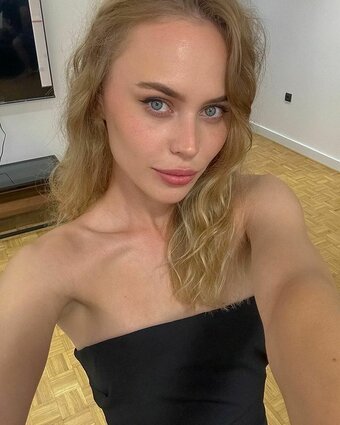 Mari Moore / marimoore.inst / msmariamoore Nude Leaks OnlyFans Photo 1