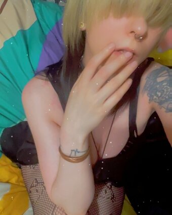 MariaChu / kawaiimariazomb13 Nude Leaks OnlyFans Photo 12