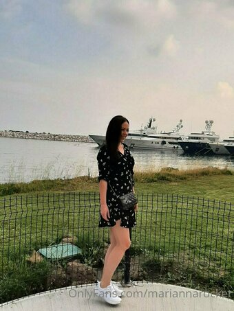 mariannarocket Nude Leaks Photo 6