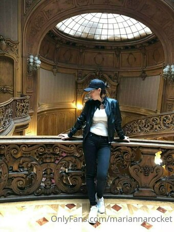 mariannarocket Nude Leaks Photo 7