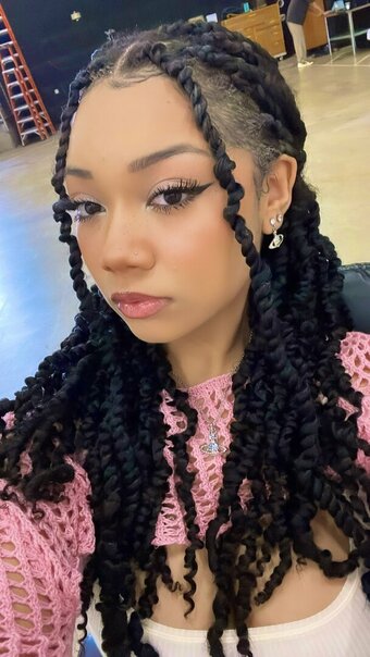 mariiiisel / MARI / killm4ri Nude Leaks Photo 21