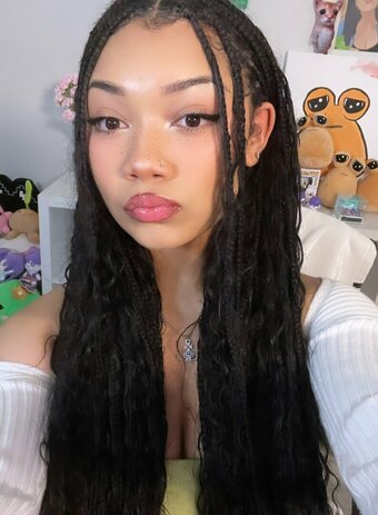 mariiiisel / MARI / killm4ri Nude Leaks Photo 23