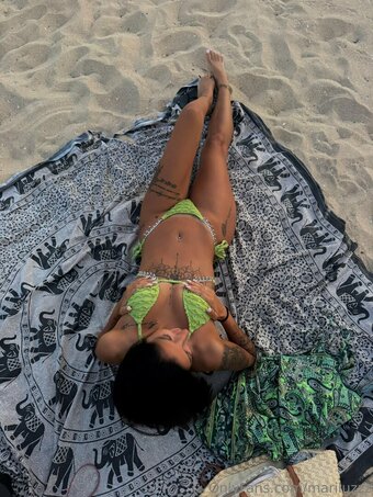 mariluzzz Nude Leaks Photo 25