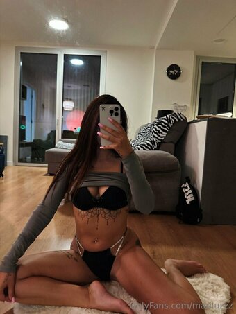 mariluzzz Nude Leaks Photo 26