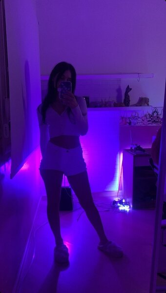 MariMind / mariimind / mgzmnt Nude Leaks OnlyFans Photo 14