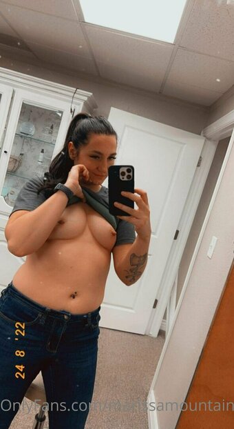 marissamountains Nude Leaks Photo 2