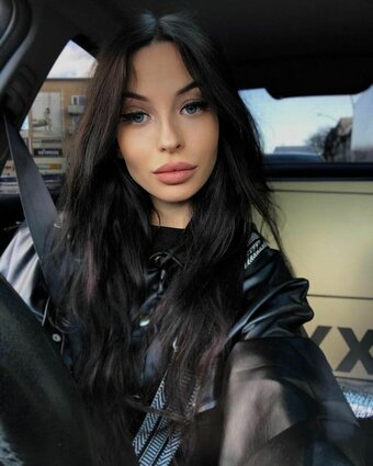 marlinskaa / marinaa Nude Leaks OnlyFans Photo 3