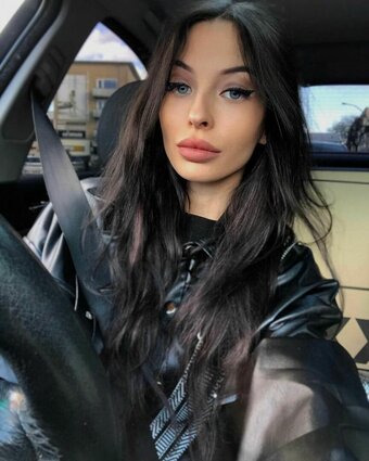 marlinskaa / marinaa Nude Leaks OnlyFans Photo 4