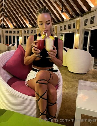 martamayer Nude Leaks Photo 7