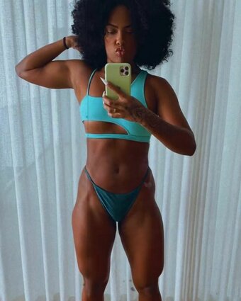 Marvvila Nude Leaks Photo 2