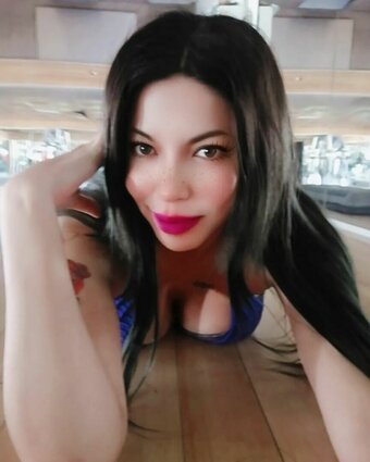 Mary Comment / latinamermaidmuah / maritacomments Nude Leaks OnlyFans Photo 28