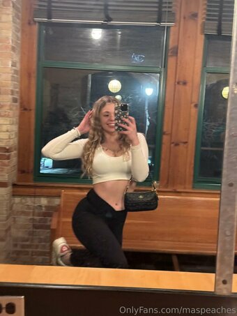 maspeaches Nude Leaks Photo 16