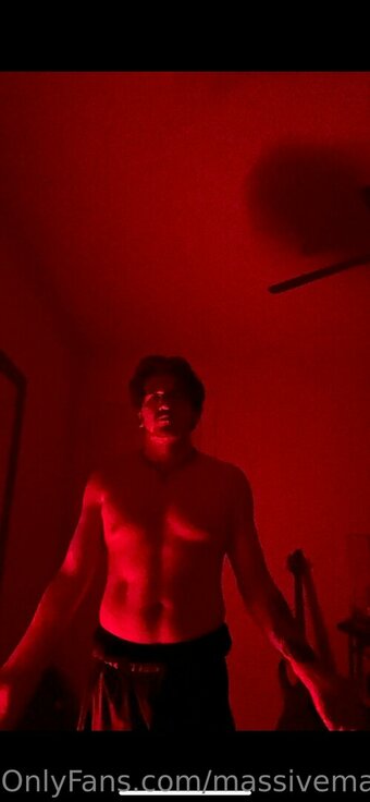 massivemaxy Nude Leaks Photo 2