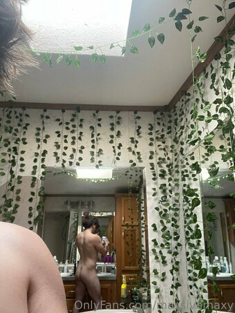 massivemaxy Nude Leaks Photo 8