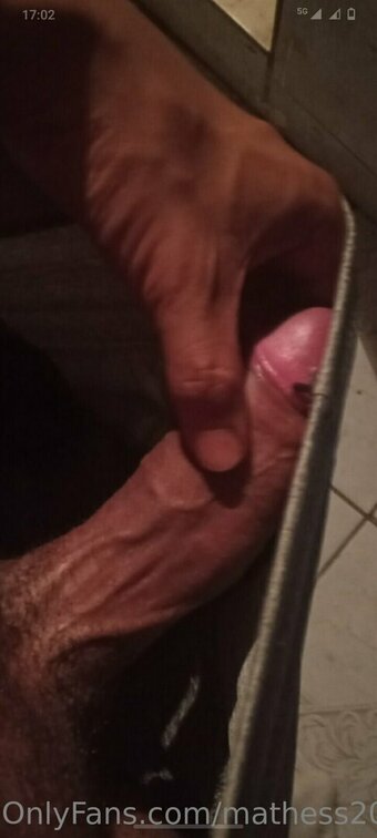 mathess2002 Nude Leaks Photo 2