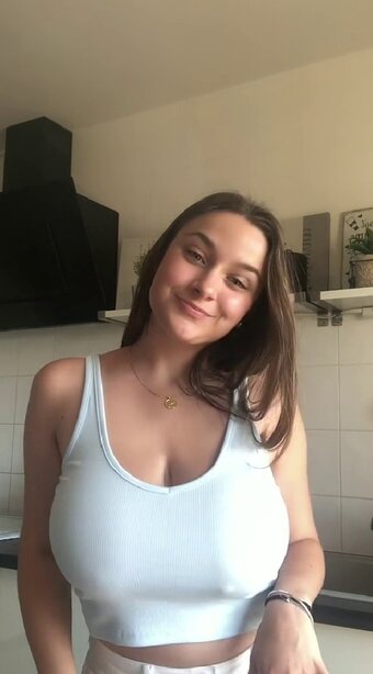 mathilde_alln / Malln Nude Leaks Photo 22