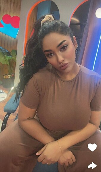 Mathira M / real_mathira Nude Leaks Photo 11