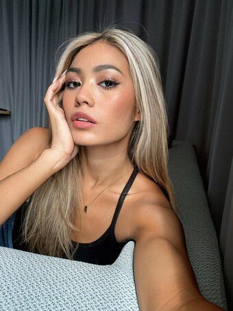 mathya Nude Leaks Photo 9