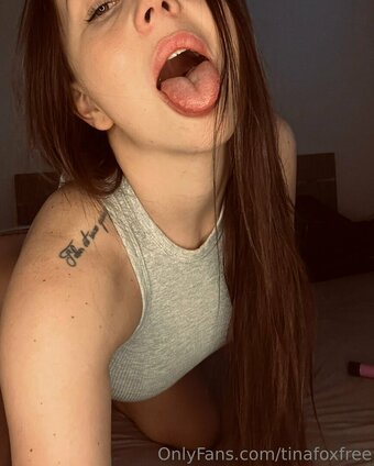 matildafox69 Nude Leaks Photo 11