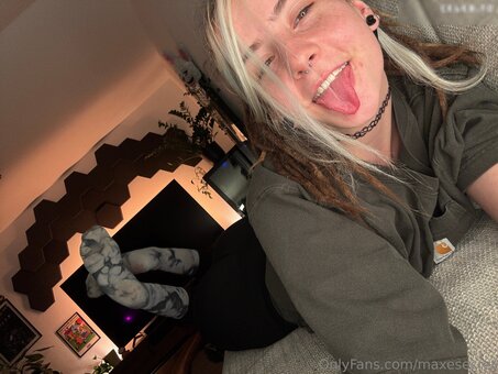 Maxes Nude Leaks Photo 17