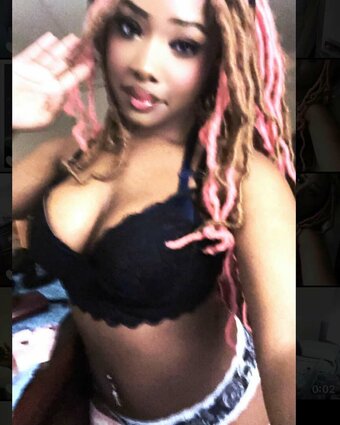 Maxikyss / MaximyssJL Nude Leaks Photo 19