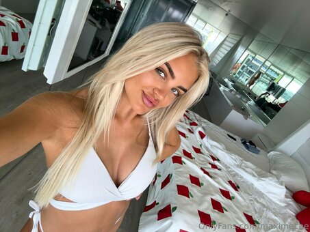 maximecae Nude Leaks Photo 2