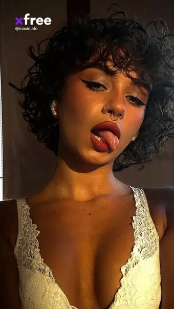 maxinafc Nude Leaks Photo 1