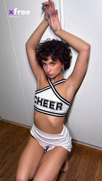 maxinafc Nude Leaks Photo 2