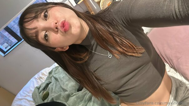 maxinefreex Nude Leaks Photo 16