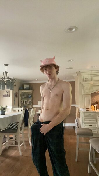 maxisfree Nude Leaks Photo 11