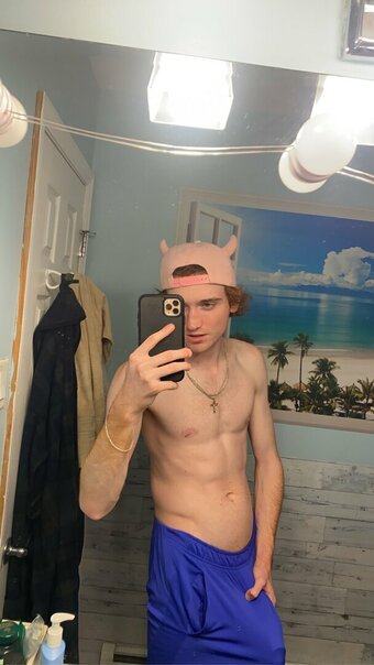 maxisfree Nude Leaks Photo 14