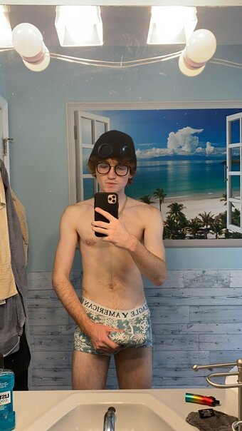 maxisfree Nude Leaks Photo 19