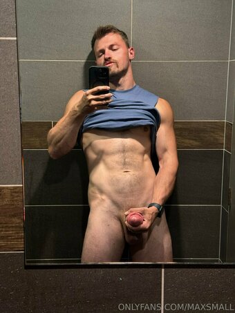 maxsmall Nude Leaks Photo 25