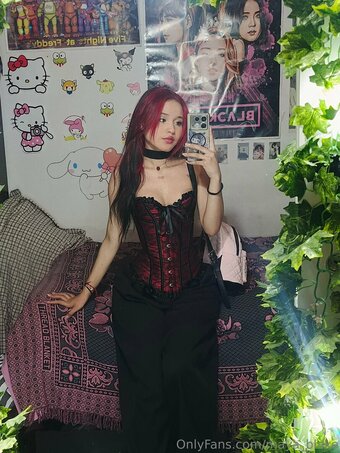 Maya Blake / Global_Grape_5737 / maya_blake Nude Leaks OnlyFans Photo 3