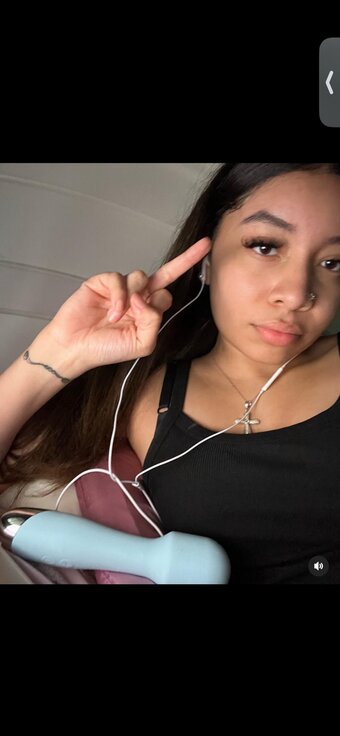 Mayabuckets / mayanobuckets Nude Leaks OnlyFans Photo 2