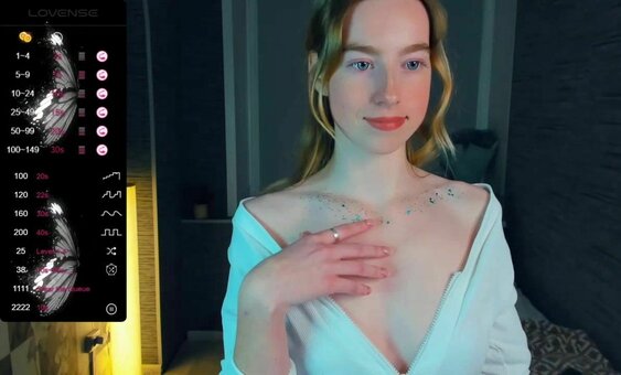 Maydaedgin Nude Leaks Photo 9