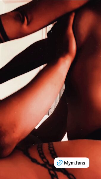 Mayyaaa / PrettyEyess69__ / https: / therealmayyaa Nude Leaks OnlyFans Photo 14
