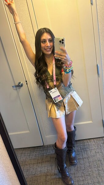 mcd00dle Nude Leaks Photo 3