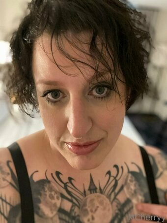 mcherryyy Nude Leaks Photo 22