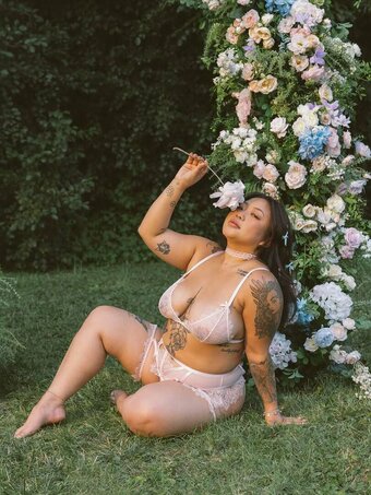 Mee Wang / m34tymeeow / meeciwang Nude Leaks OnlyFans Photo 22
