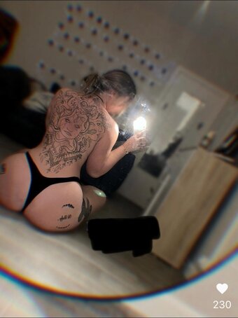 Meedusaa24 / meadusaaa Nude Leaks Photo 2