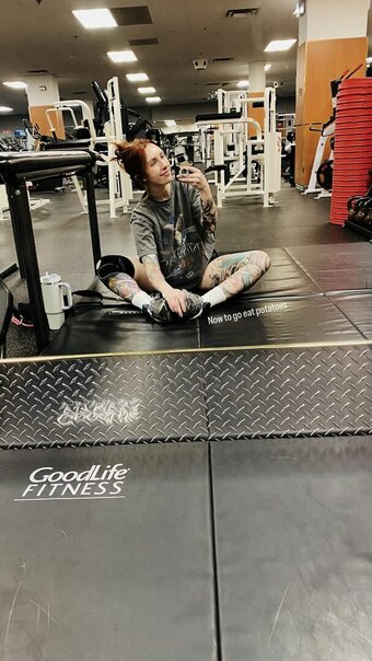 Megan Everett / meverett_ / moitoi Nude Leaks Photo 13