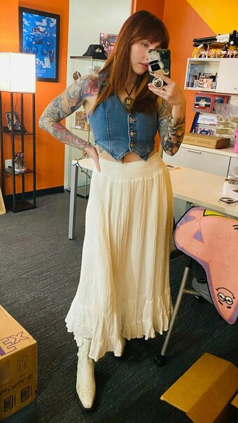 Megan Everett / meverett_ / moitoi Nude Leaks Photo 32