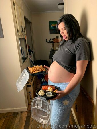 meganeats Nude Leaks Photo 10