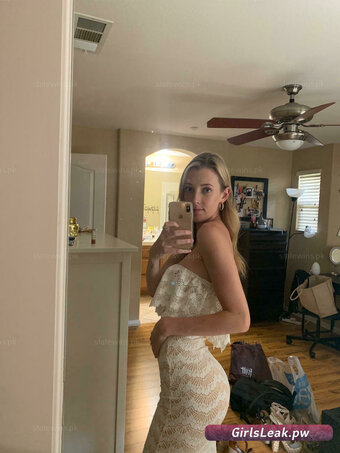 Meghan Mchugh Nude Leaks Photo 20