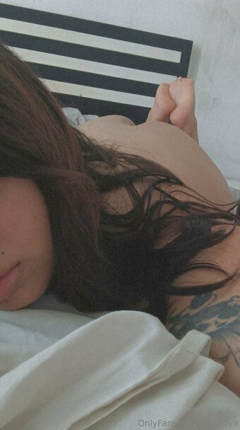 mel0dya Nude Leaks Photo 23