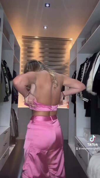 Melanight / melanightt Nude Leaks Photo 27