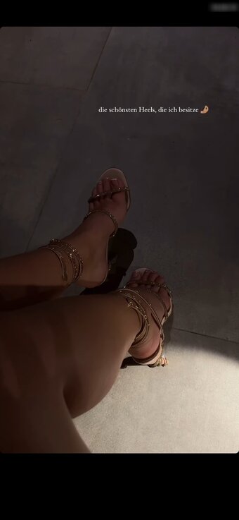 Melike.od Nude Leaks Photo 11