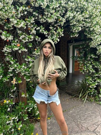 melissa.sinclair Nude Leaks Photo 16